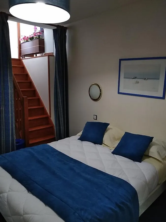 Hotel De La Mer Трегастель