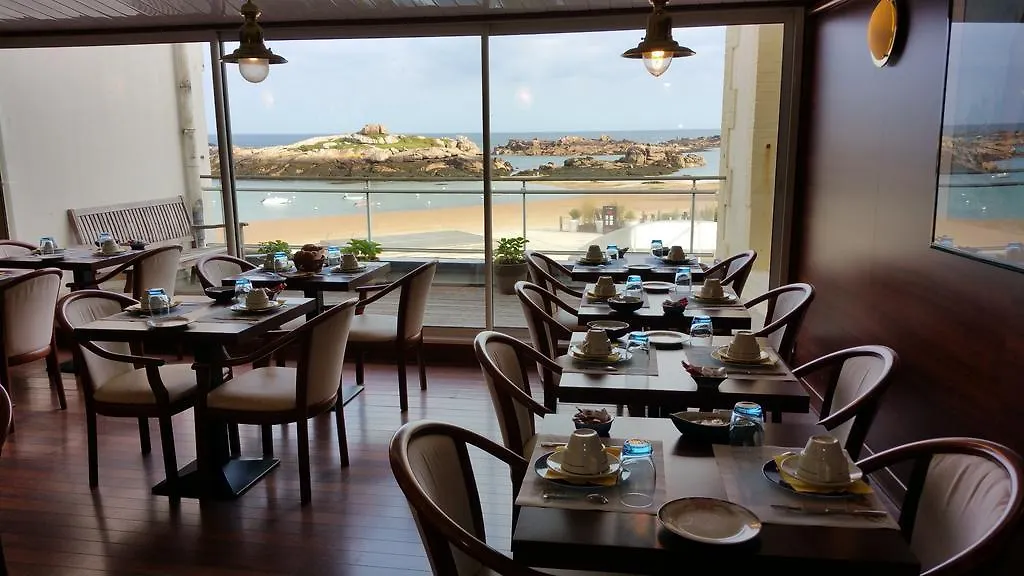 Hotel De La Mer Trégastel